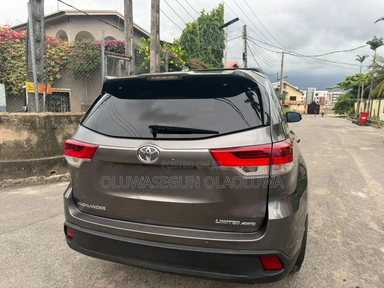 Toyota Highlander Limited Platinum 4dr SUV (3.5L 6cyl 6A) 2014 Gray