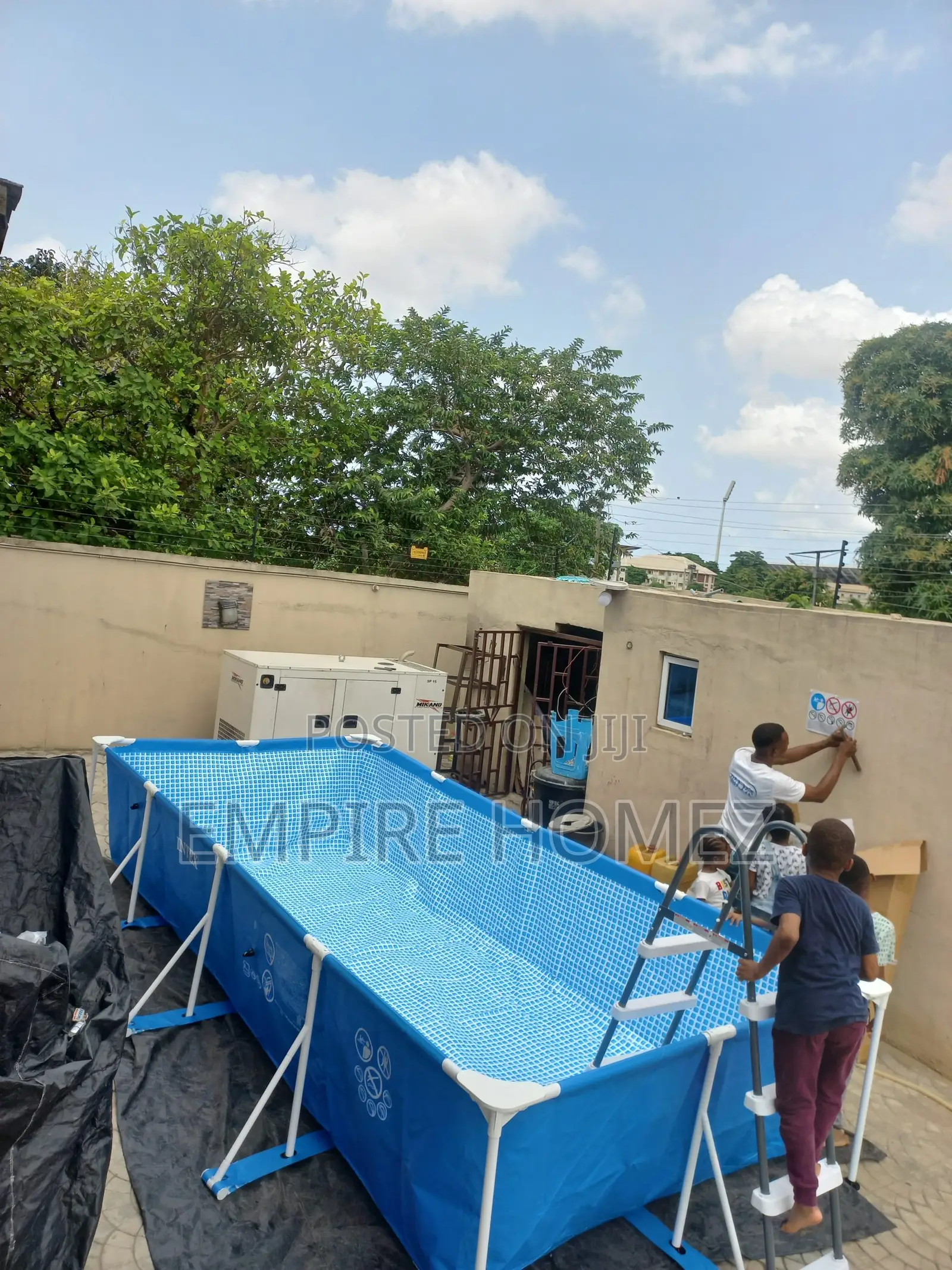 15ft by 7ft Adult and Kids Pool