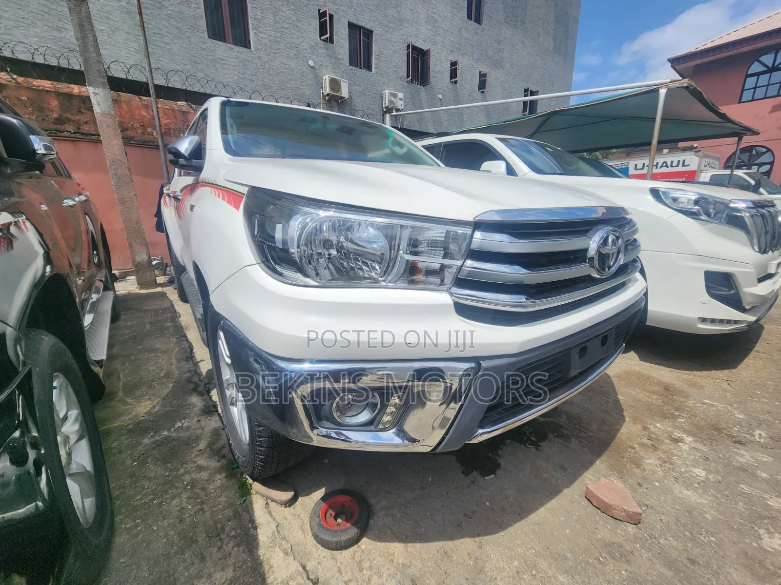 Toyota Hilux 2020 White