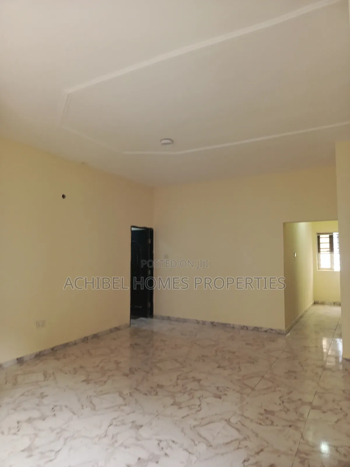 3bdrm Apartment in Osapa London, Jakande for rent