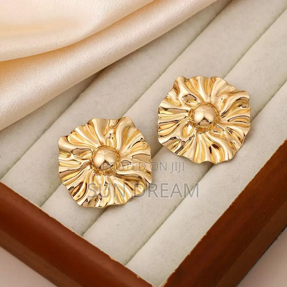 Lady Fashion Earrings Women Earring