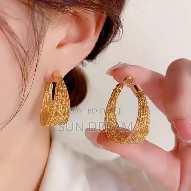 Lady Stainless Steel Earring Golden Earrings Women Gift