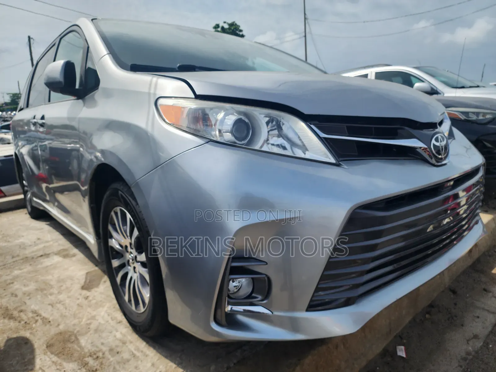 Toyota Sienna 2017 Gray