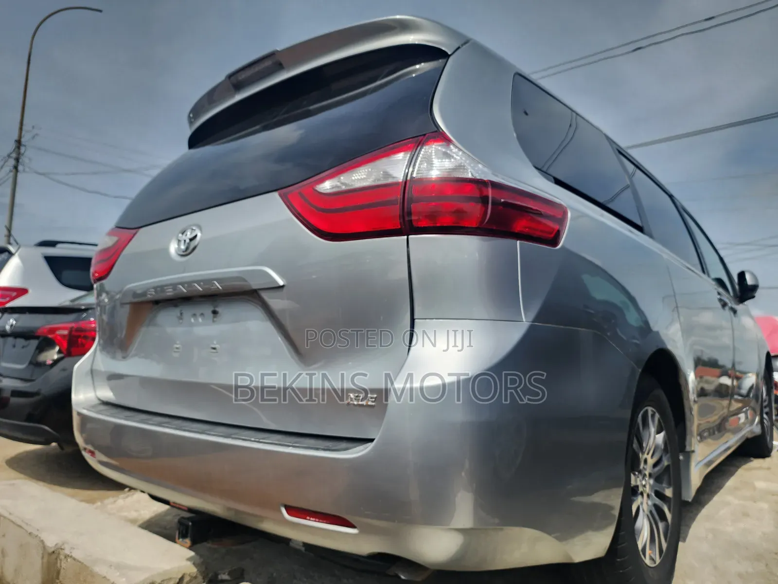 Toyota Sienna 2017 Gray