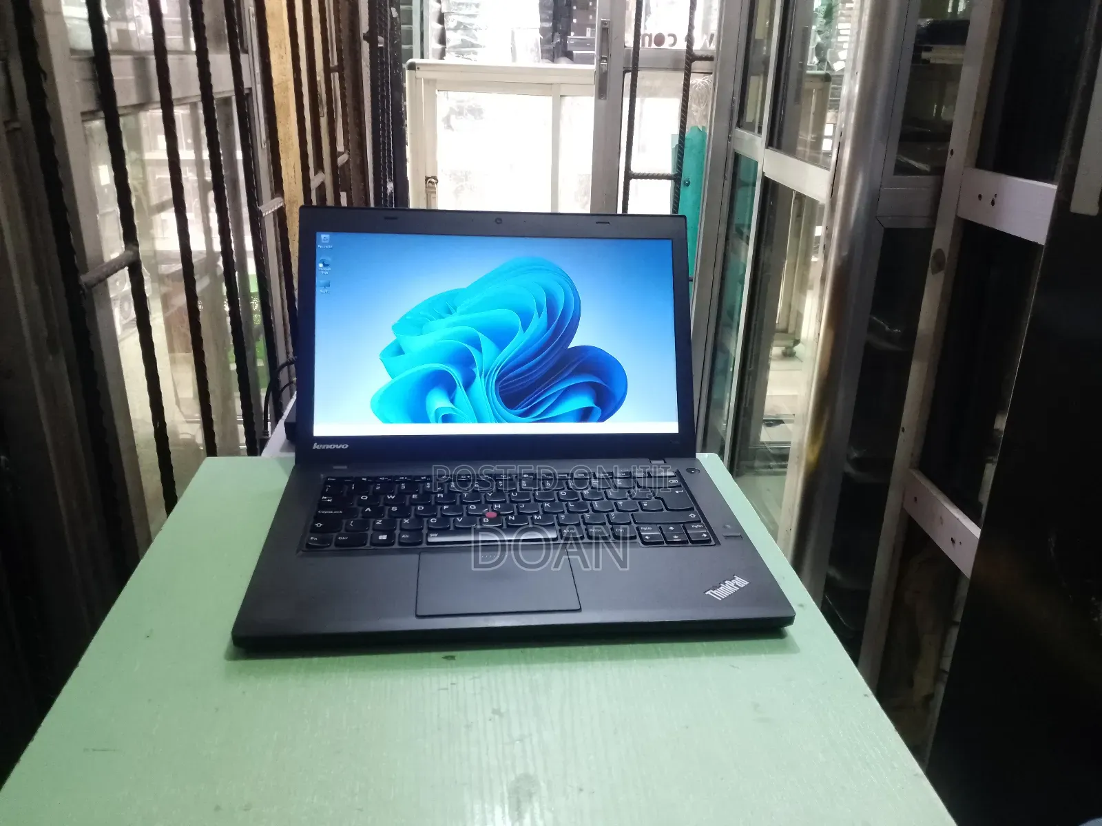 Laptop Lenovo ThinkPad T440 4GB Intel Core i3 HDD 500GB