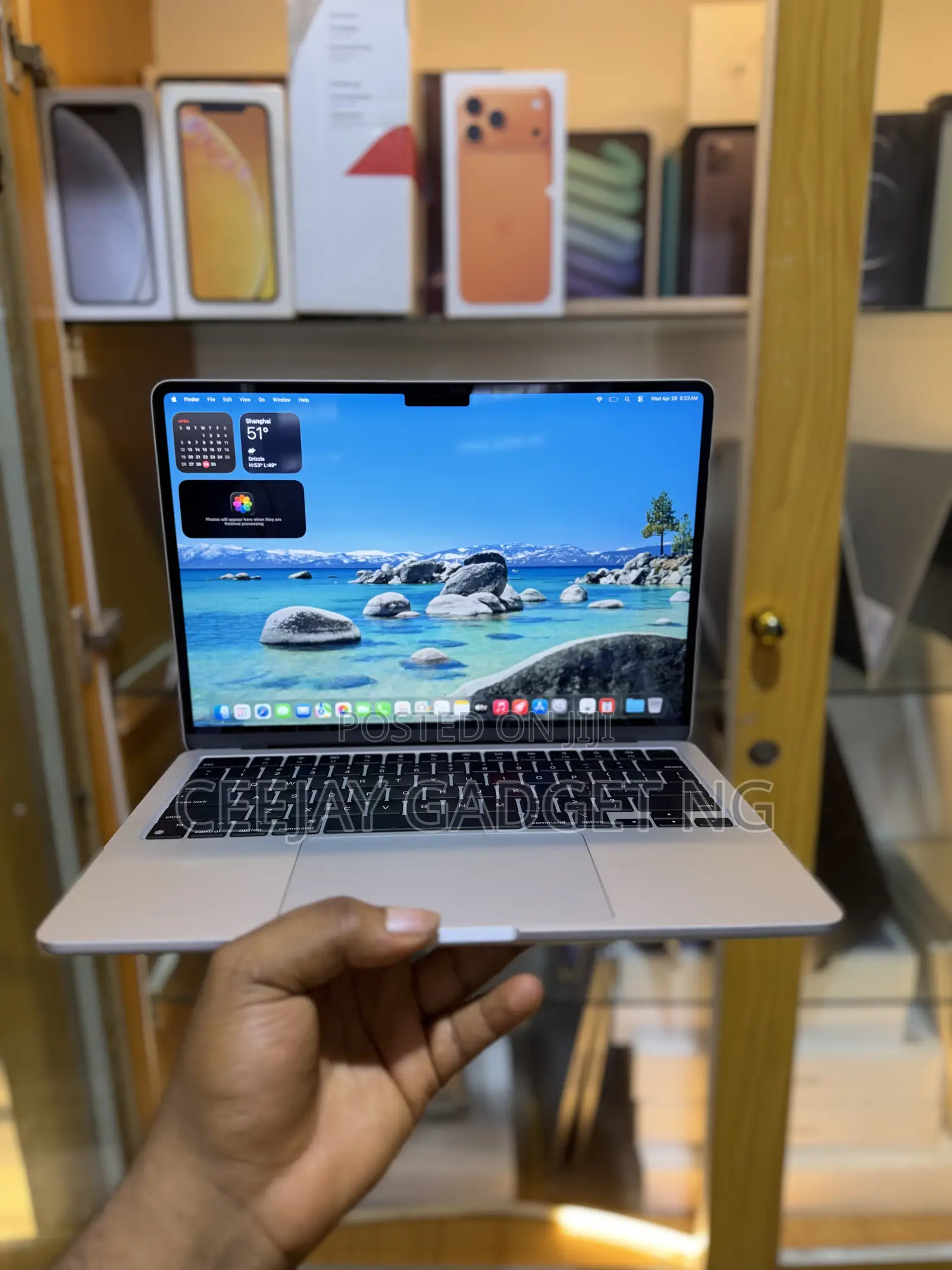 Laptop Apple MacBook Air 2022 M2 8GB Apple M2 SSD 512GB