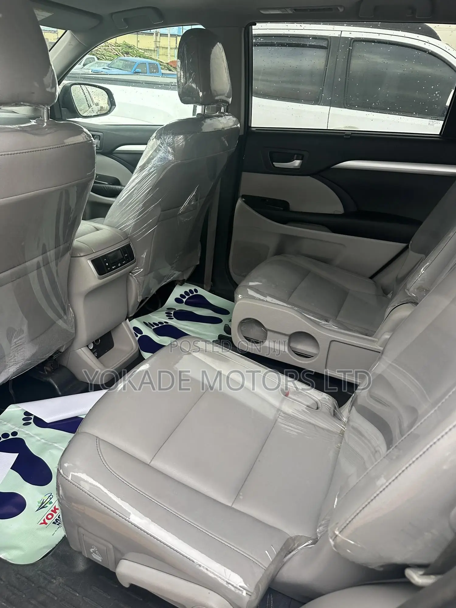 Toyota Highlander XLE 4dr SUV (3.5L 6cyl 6A) 2015 Silver