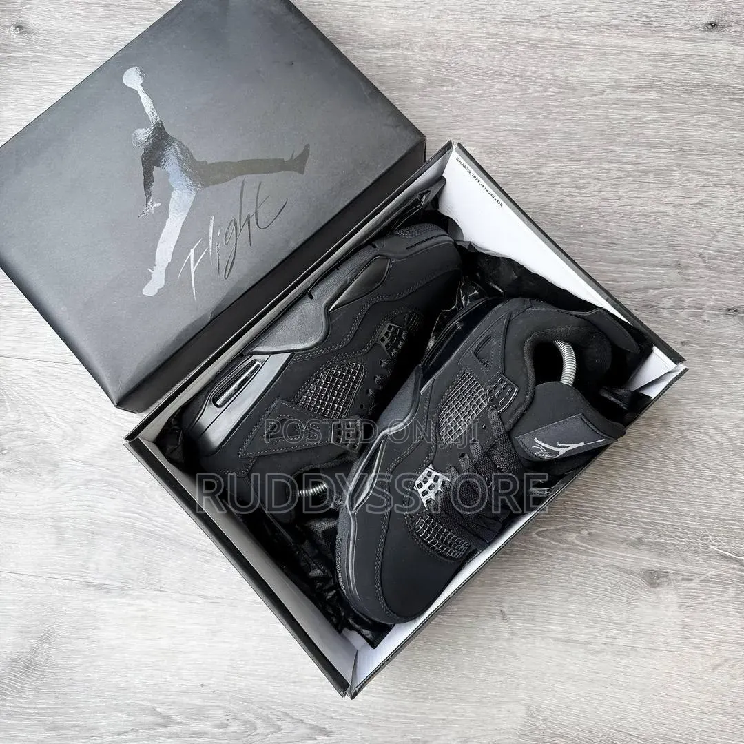 Midnight Core Trainers / Buy One Get a Free Sock