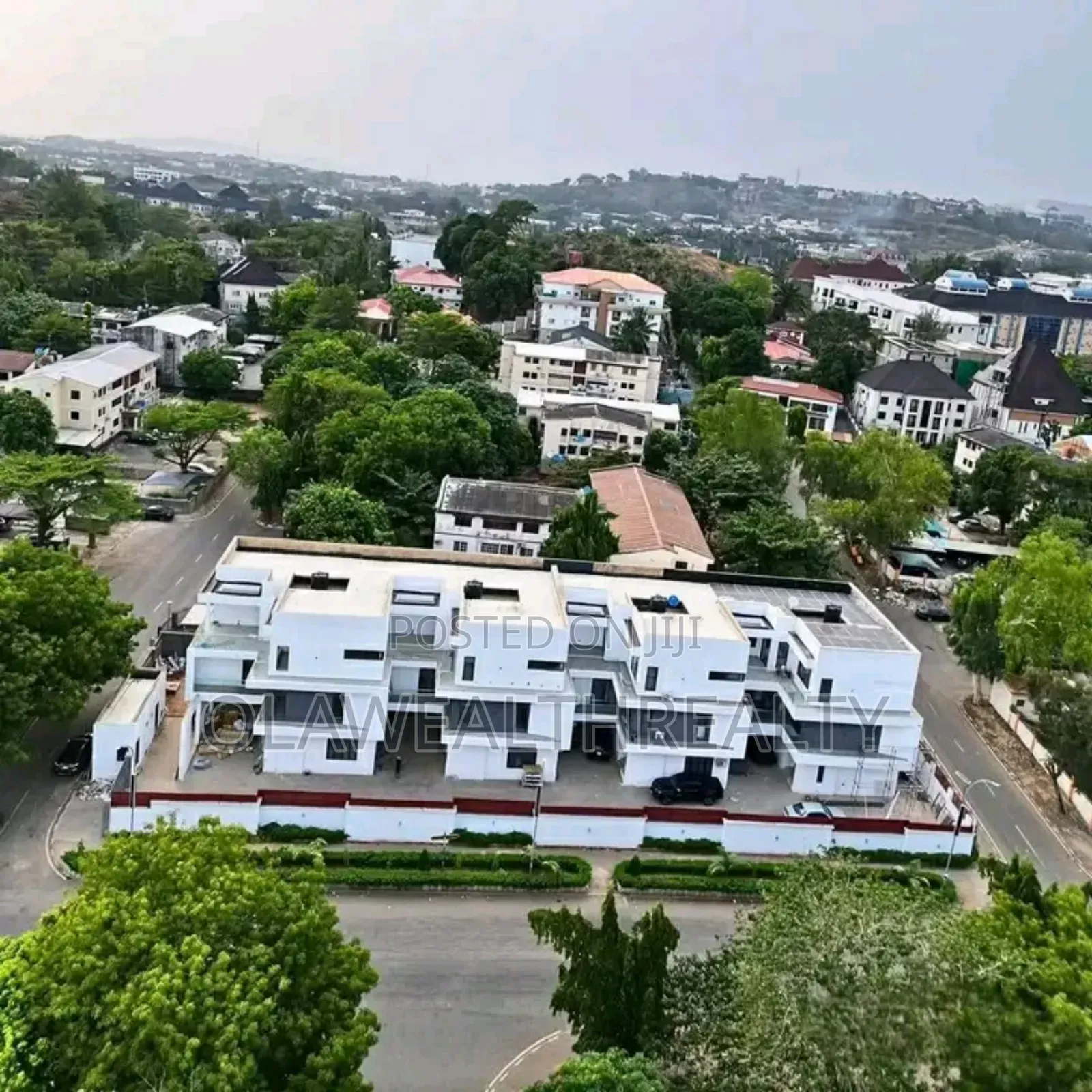 5bdrm Duplex in Maitama for sale
