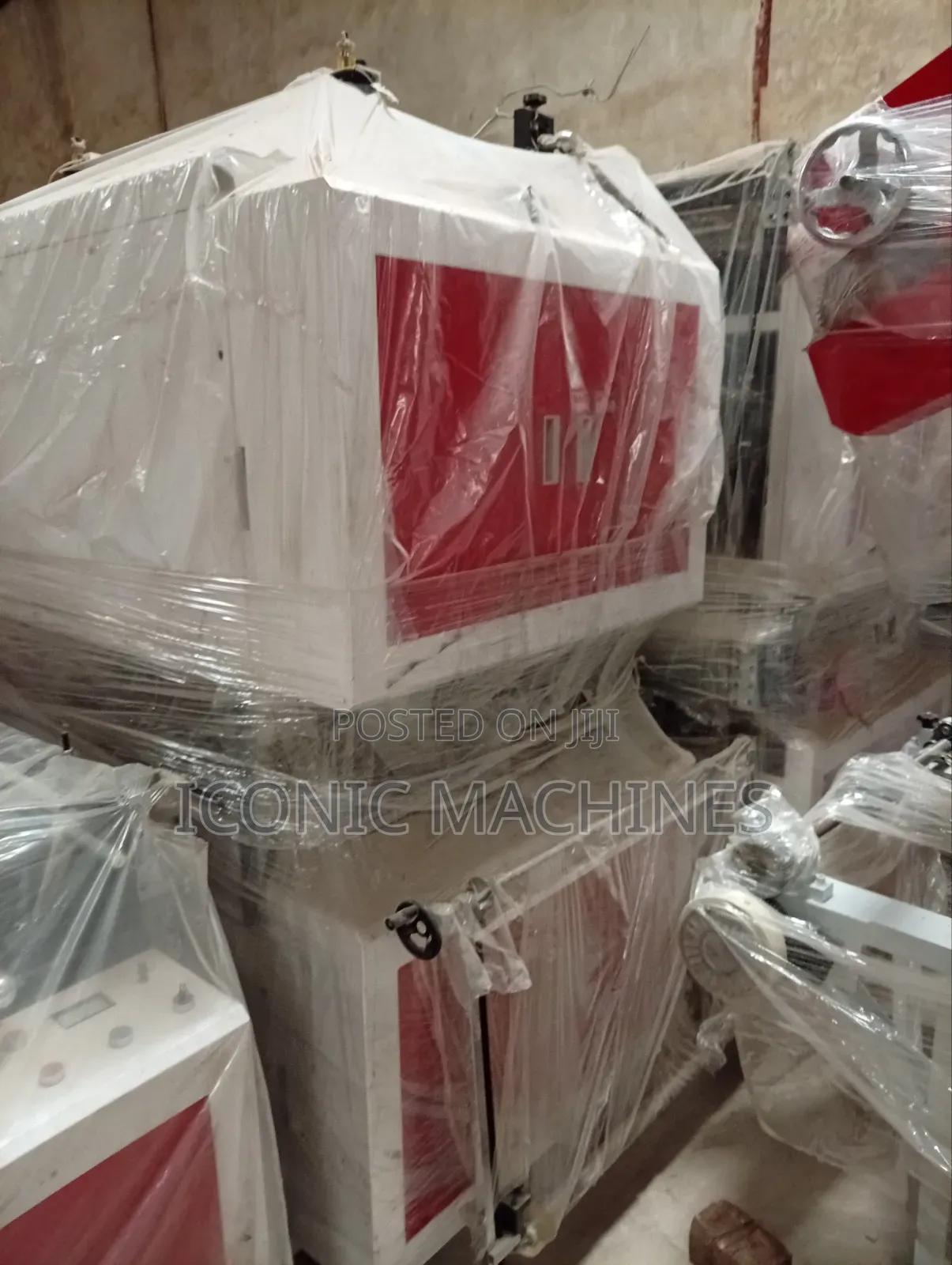 Automatic Nylon Bag Cutting and Sealing Machine