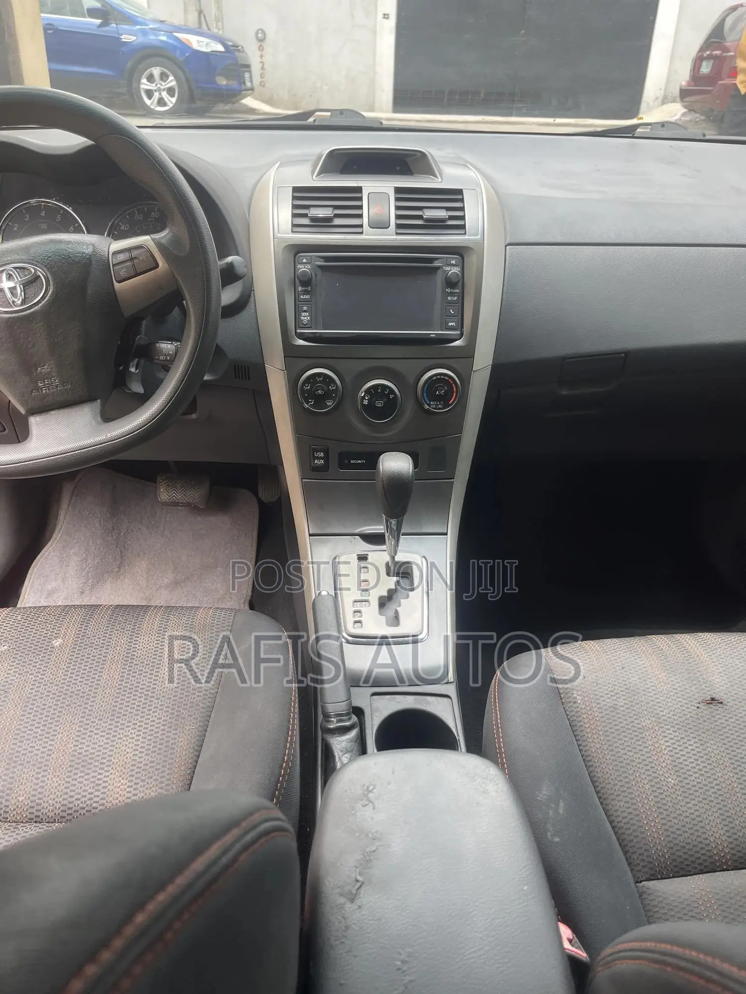 Toyota Corolla S 4dr Sedan (1.8L 4cyl 4A) 2013 Orange