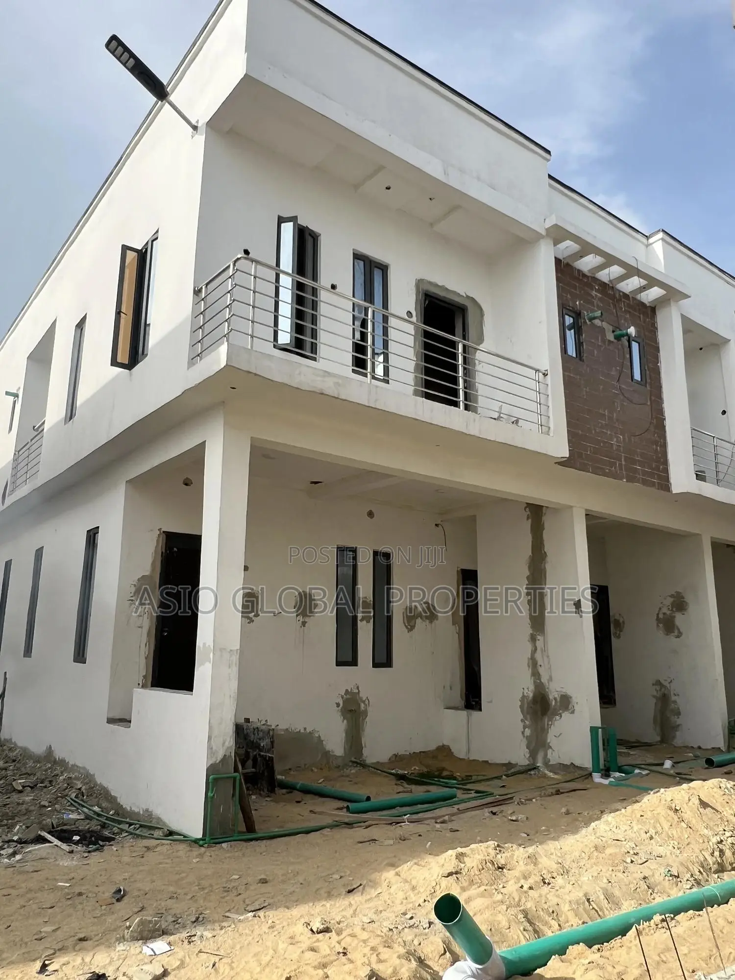 4bdrm Duplex in Sangotedo for sale
