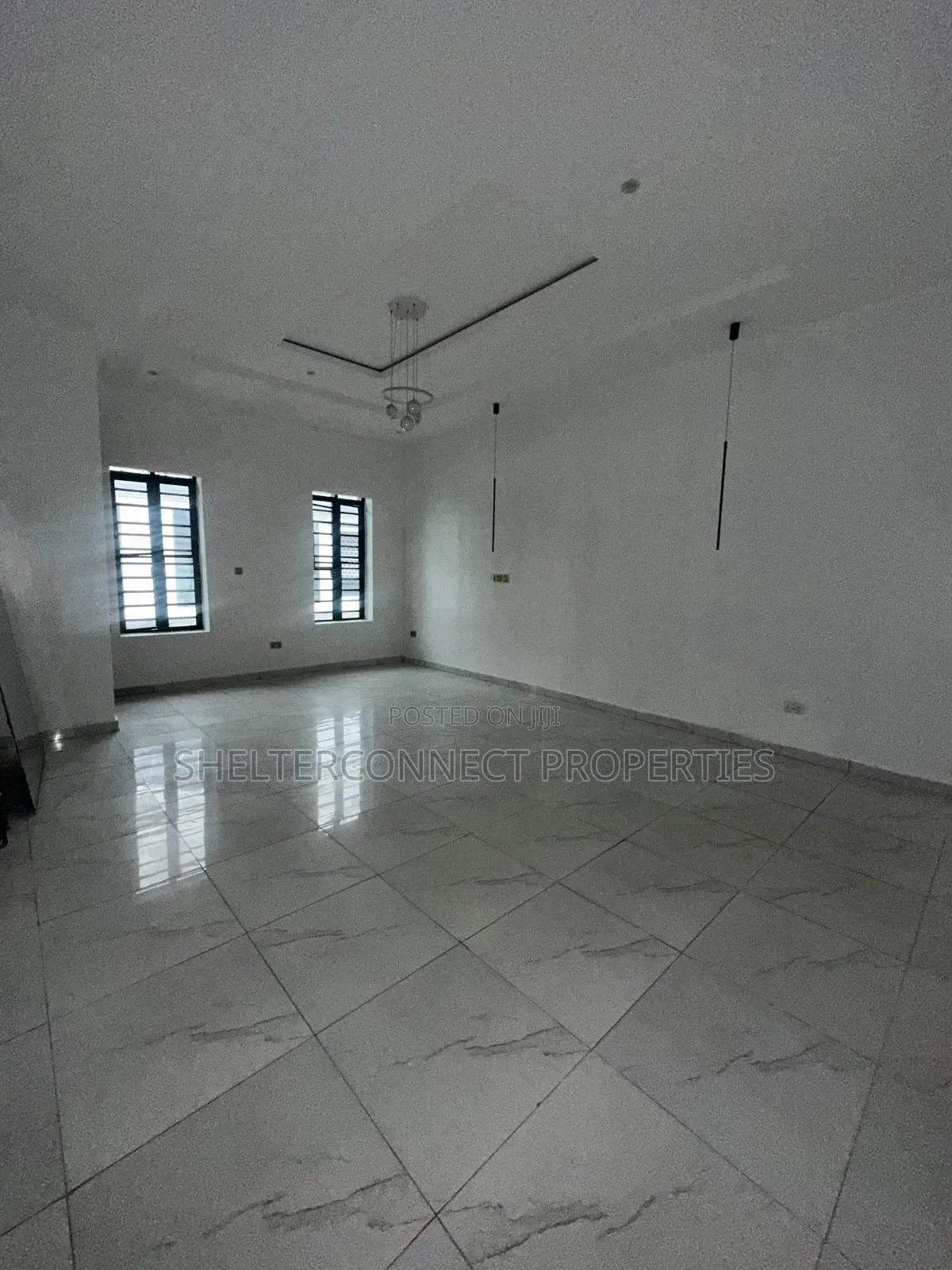 4bdrm Duplex in Lekki Expressway for rent
