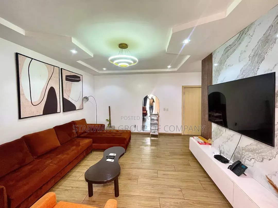 Beautiful One Bedroom Apartment With Swimming Pool