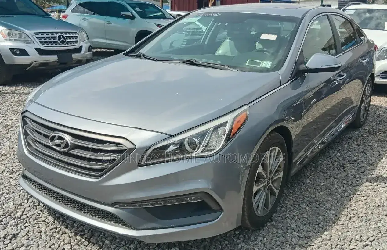 Hyundai Sonata Limited 2.0T Seban (2.0L 4cyl 6A) 2016 Silver