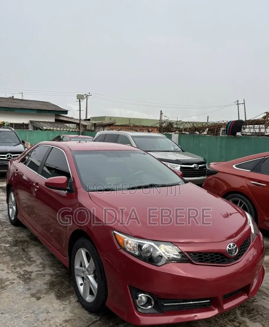 Toyota Camry 2014 Burgundy