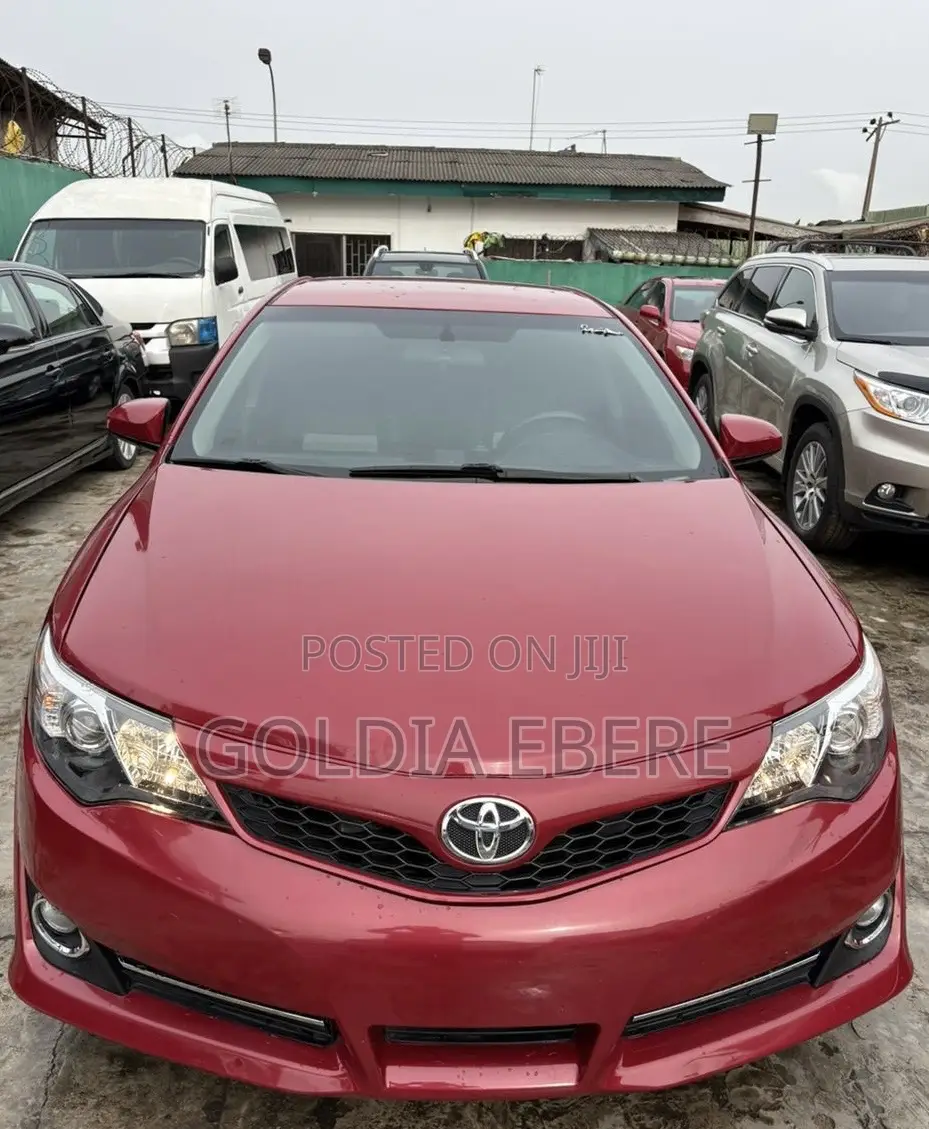 Toyota Camry 2014 Burgundy