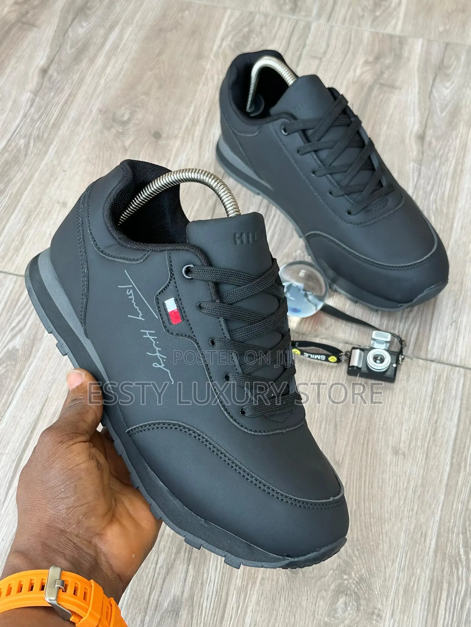 High Quality Luxury Tommy Hilfiger Sneakers