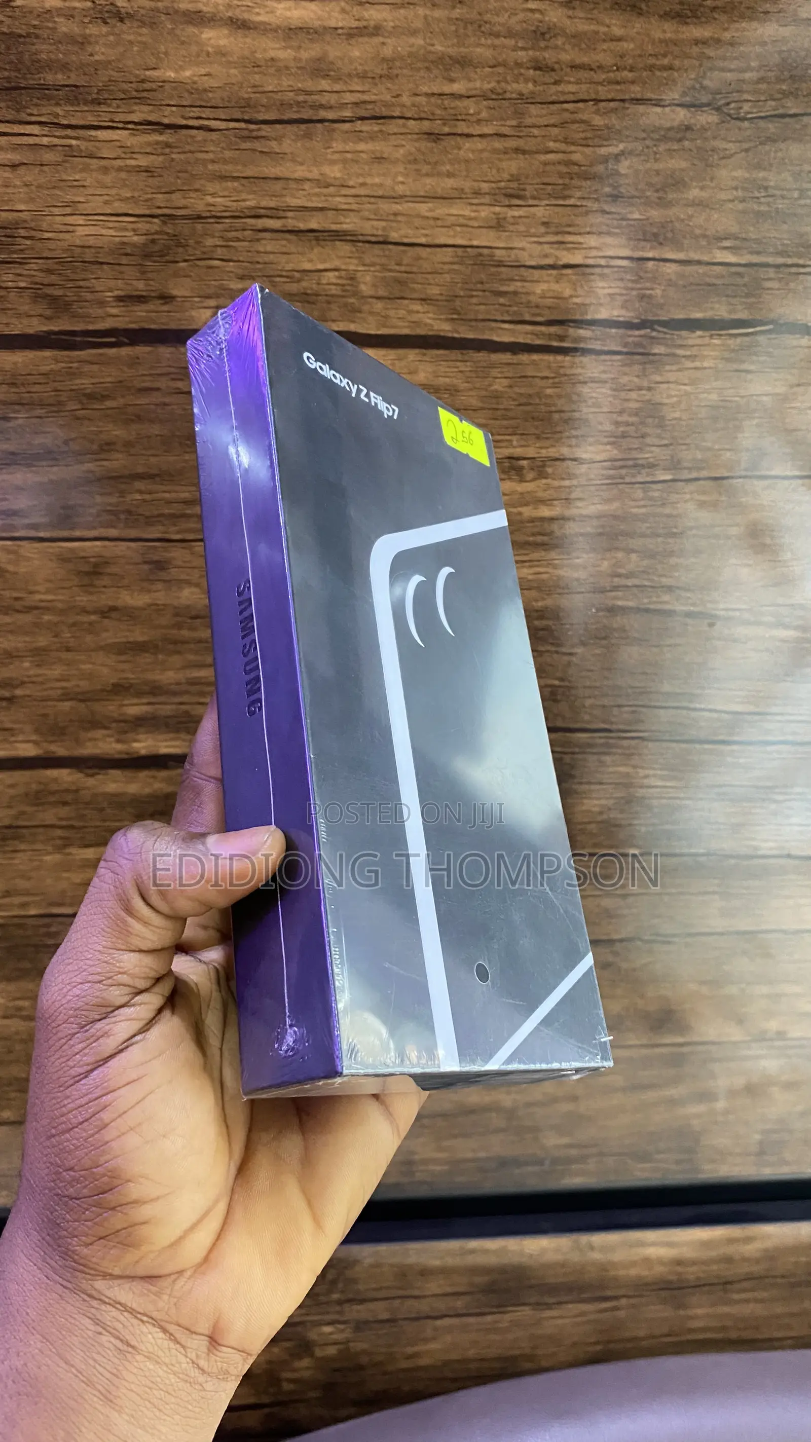 New Samsung Galaxy Z Flip7 256 GB