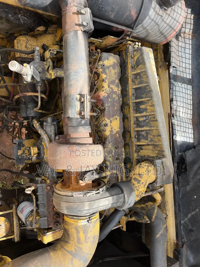 Cat Excavator 330l - 3306 Di Engine - Company Use