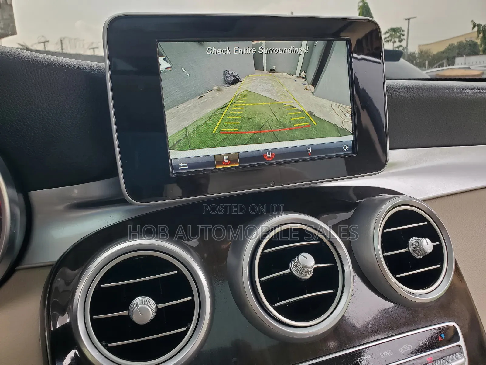 Mercedes-Benz GLC-Class 2017 White