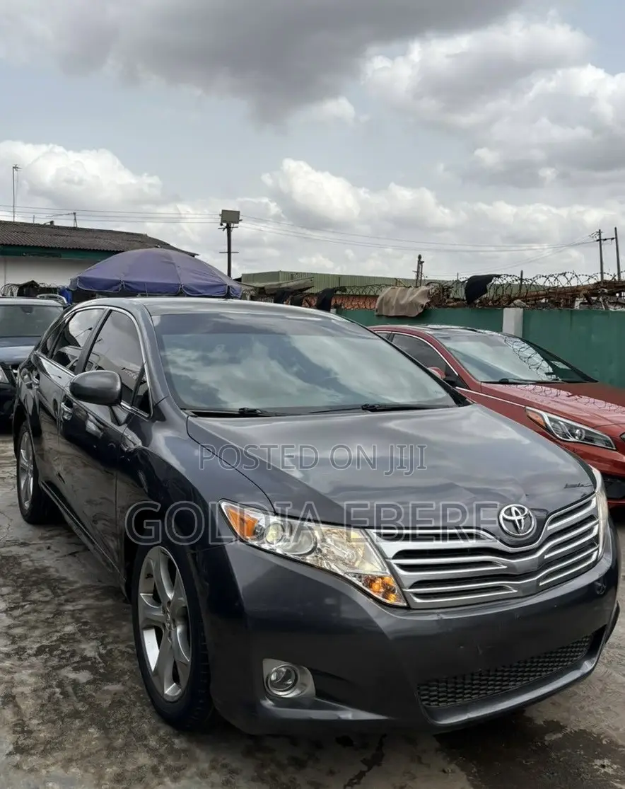 Toyota Venza 2011 Gray
