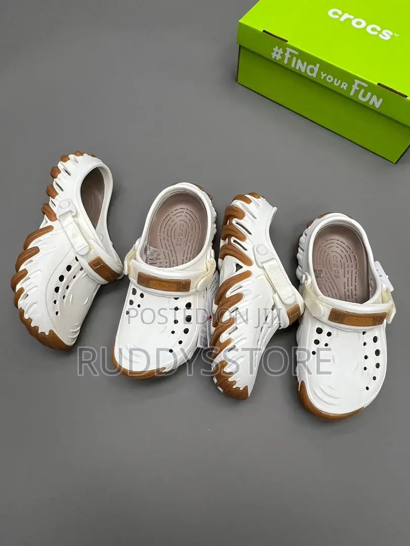 Crocs Echo Clog – Bold Streetwear Comfort With Modern Sculpted Desig