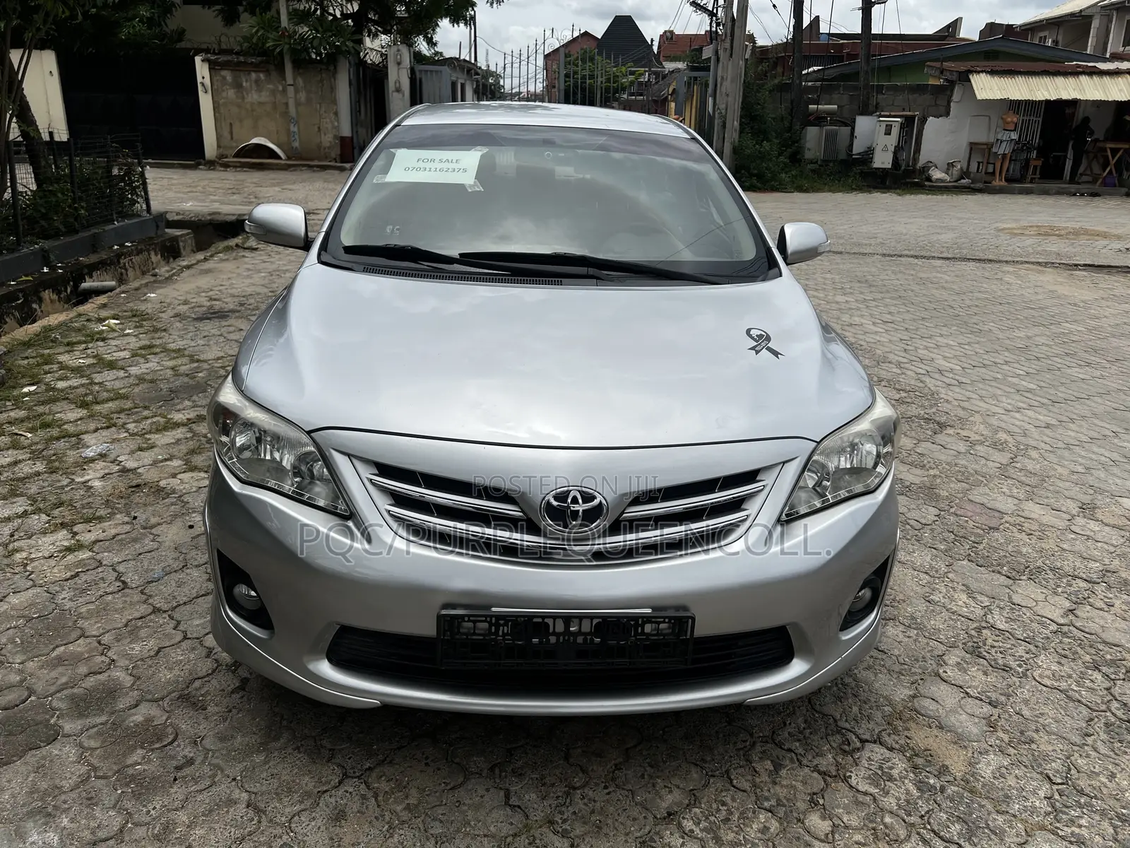 Toyota Corolla 2011 Silver