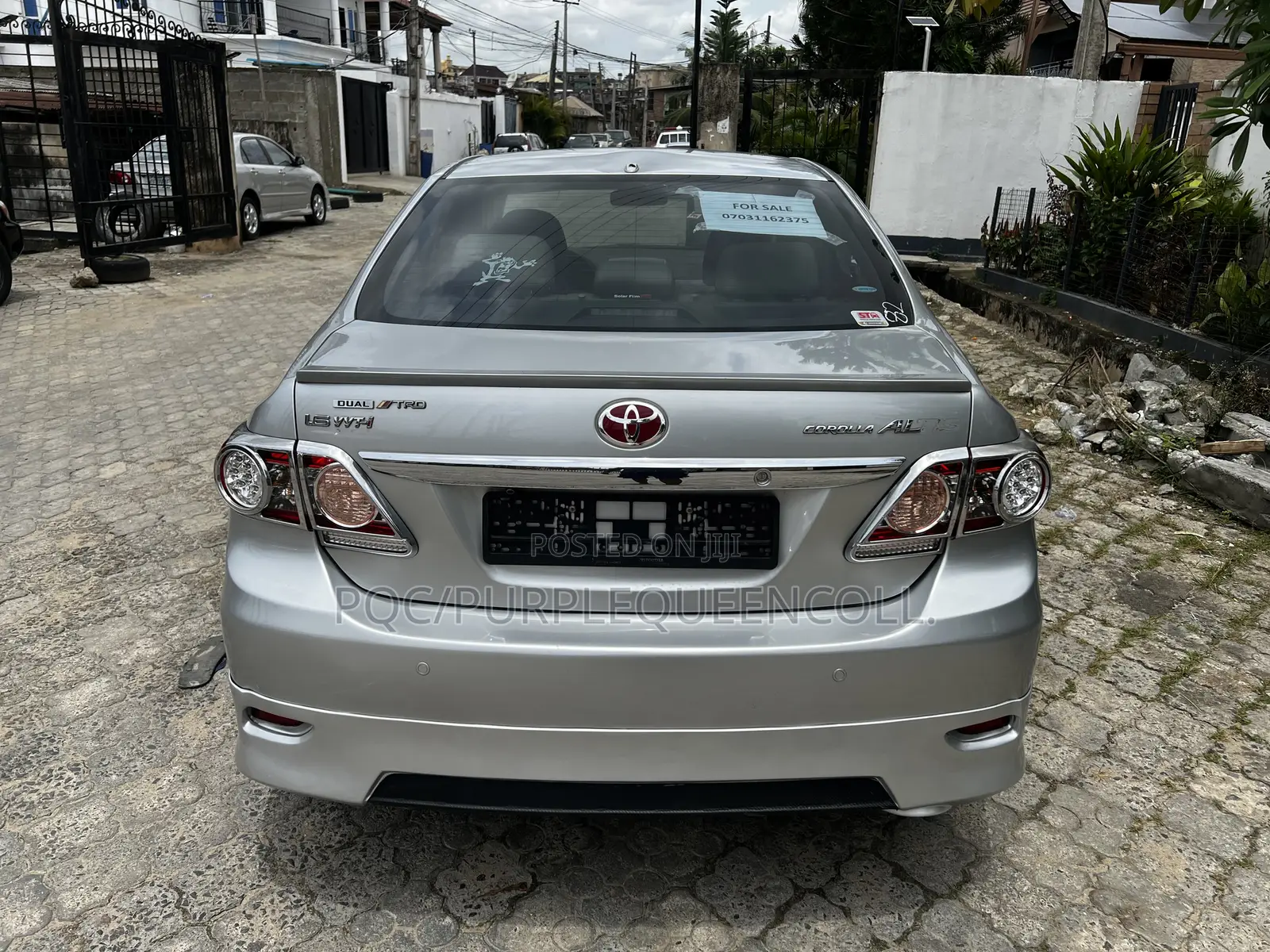 Toyota Corolla 2011 Silver