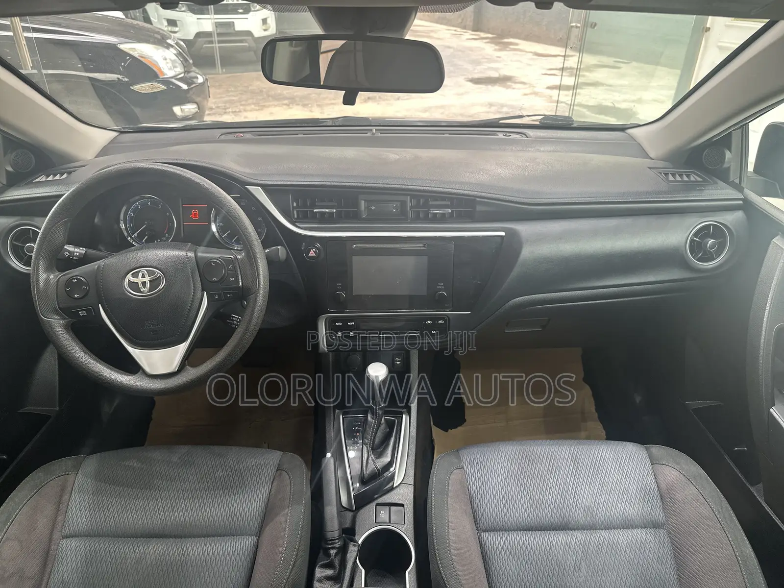 Toyota Corolla 2018 Black