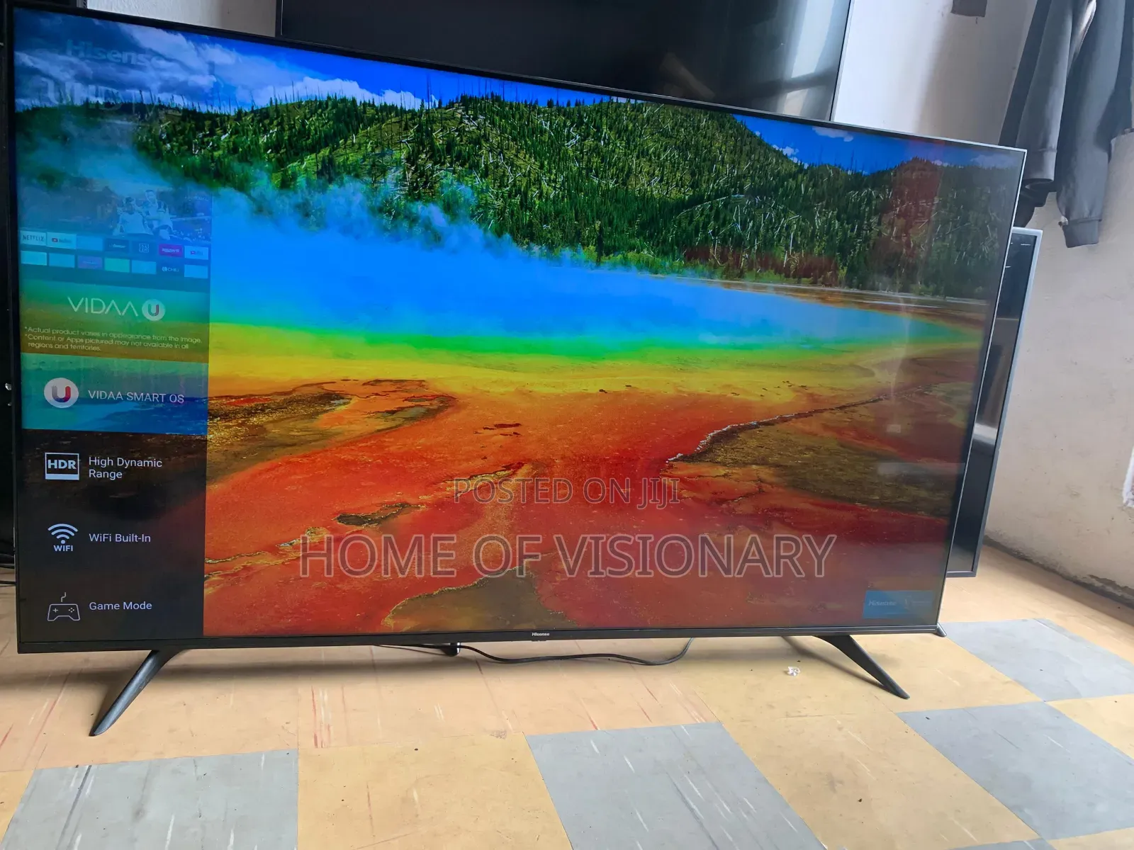 65 Inches Hisense Smart Television Led Vedaa