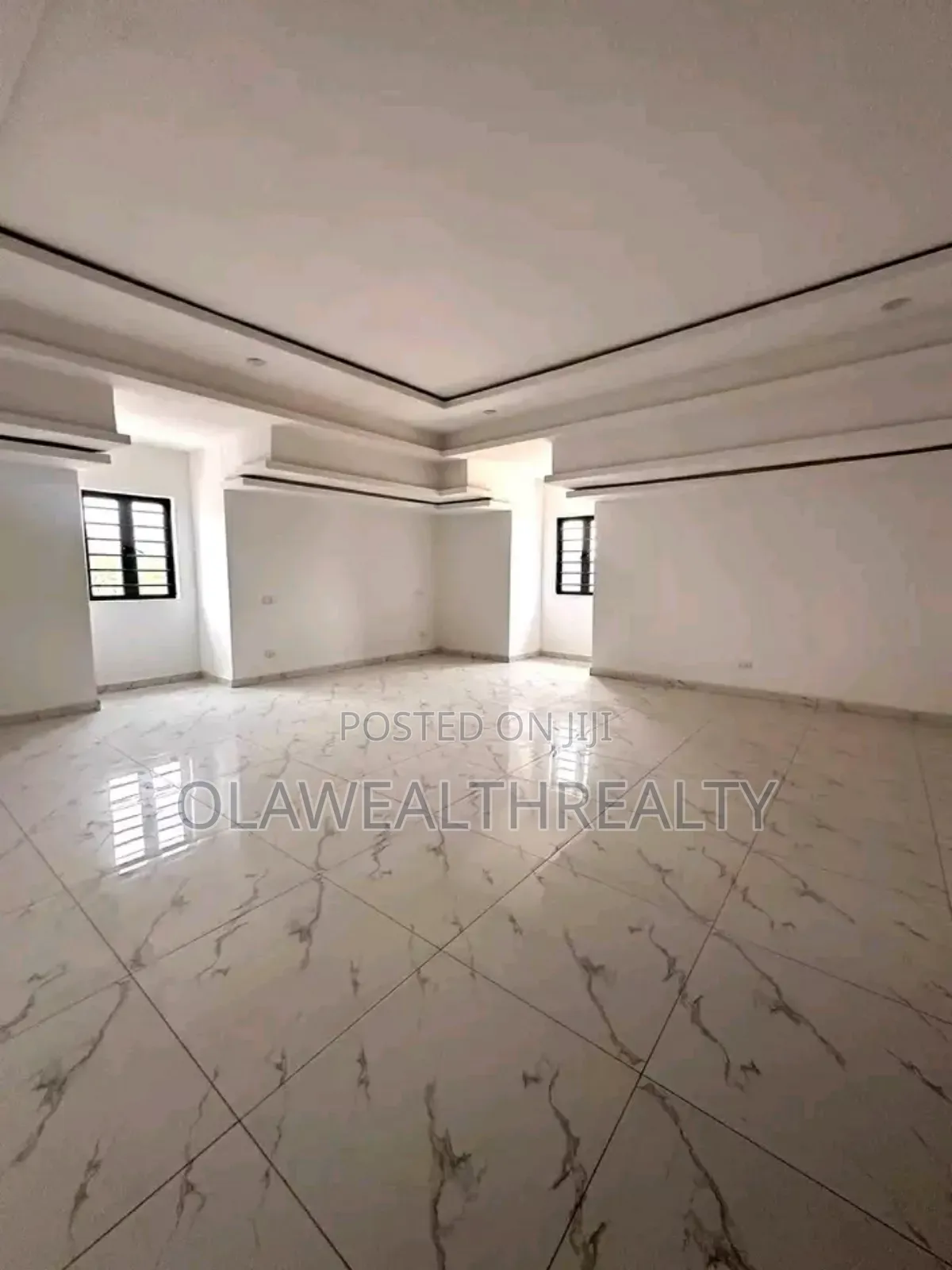 7bdrm Duplex in Gwarinpa for sale