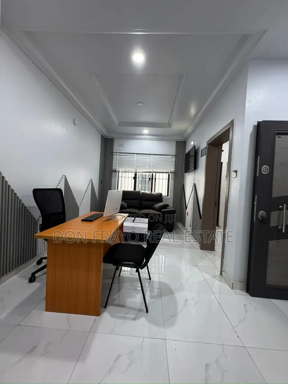 3 Rooms Office Space With Furnitures To Let At New Bodija Ibadan