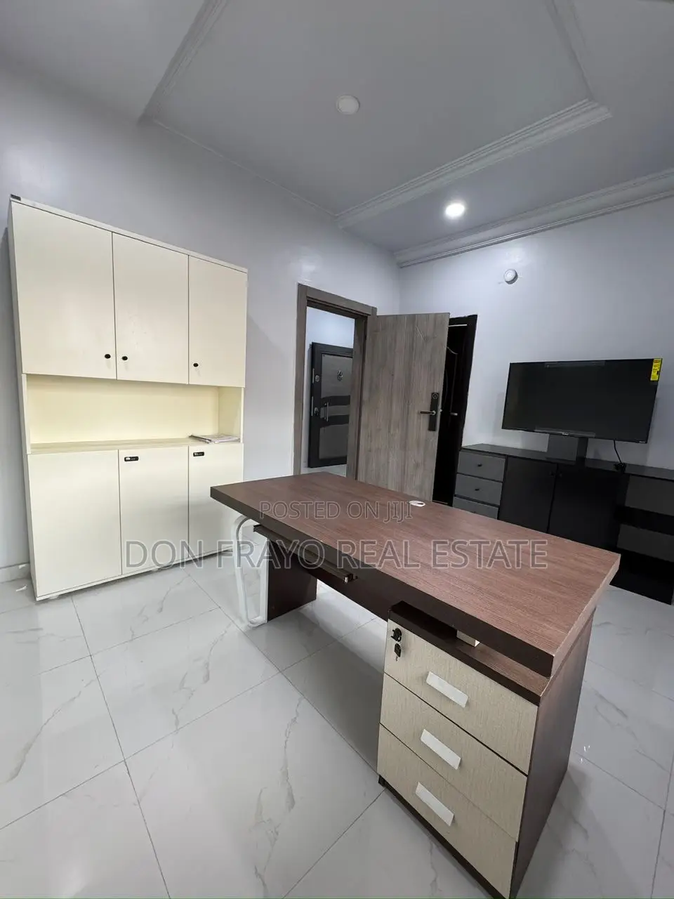 3 Rooms Office Space With Furnitures To Let At New Bodija Ibadan
