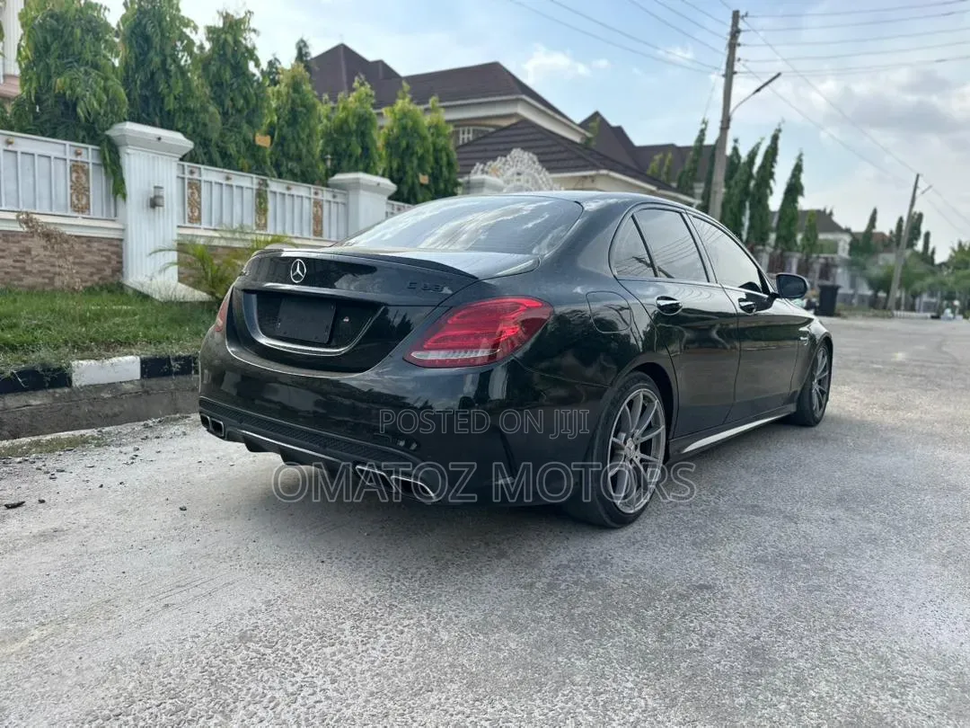 Mercedes-Benz C63 S RWD Sedan (4.0L V8 7A) 2017 Black