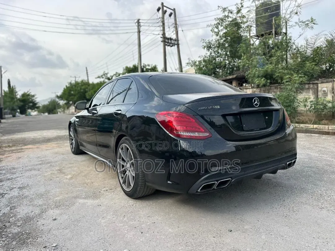 Mercedes-Benz C63 S RWD Sedan (4.0L V8 7A) 2017 Black