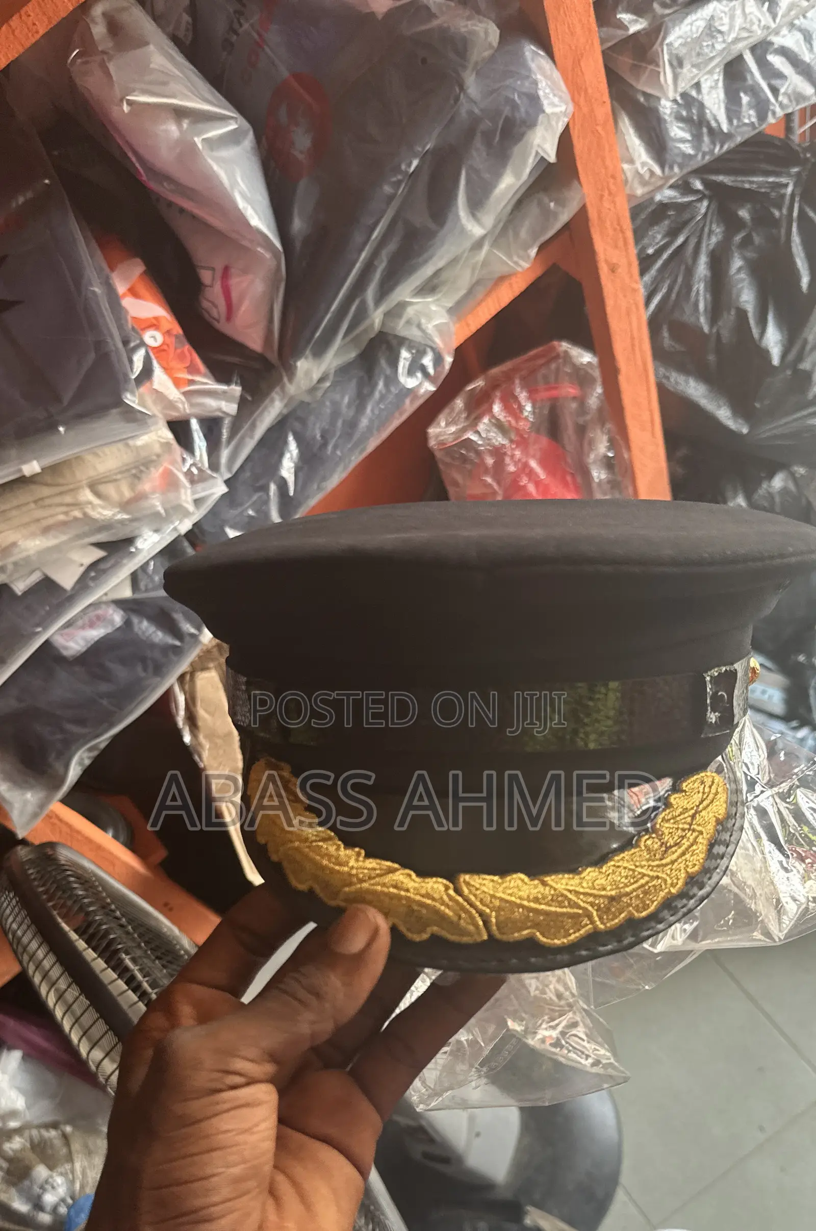 P Cap With Flower