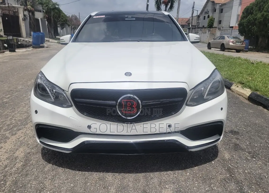 Mercedes-Benz E63 2010 White