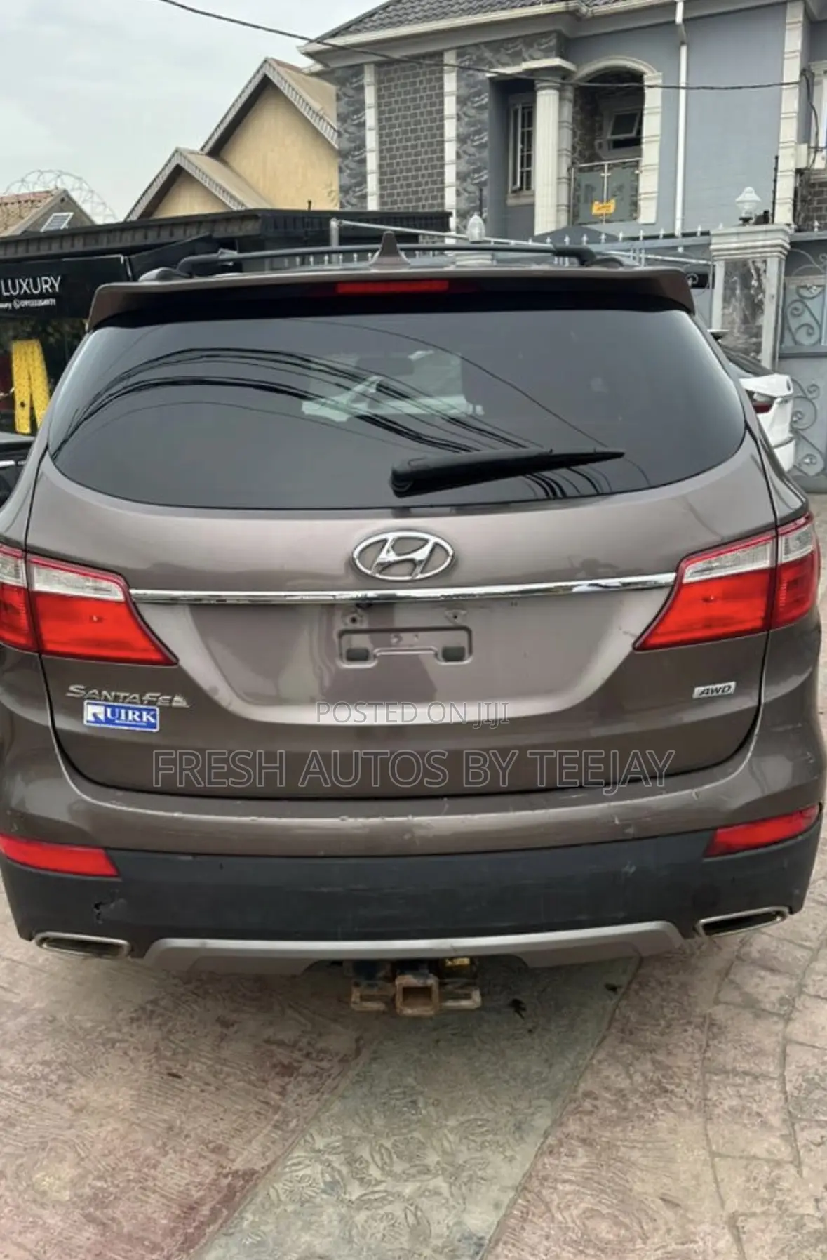 Hyundai Santa Fe Limited w/Saddle Interior 4dr SUV AWD (3.3L 6cyl 6A)