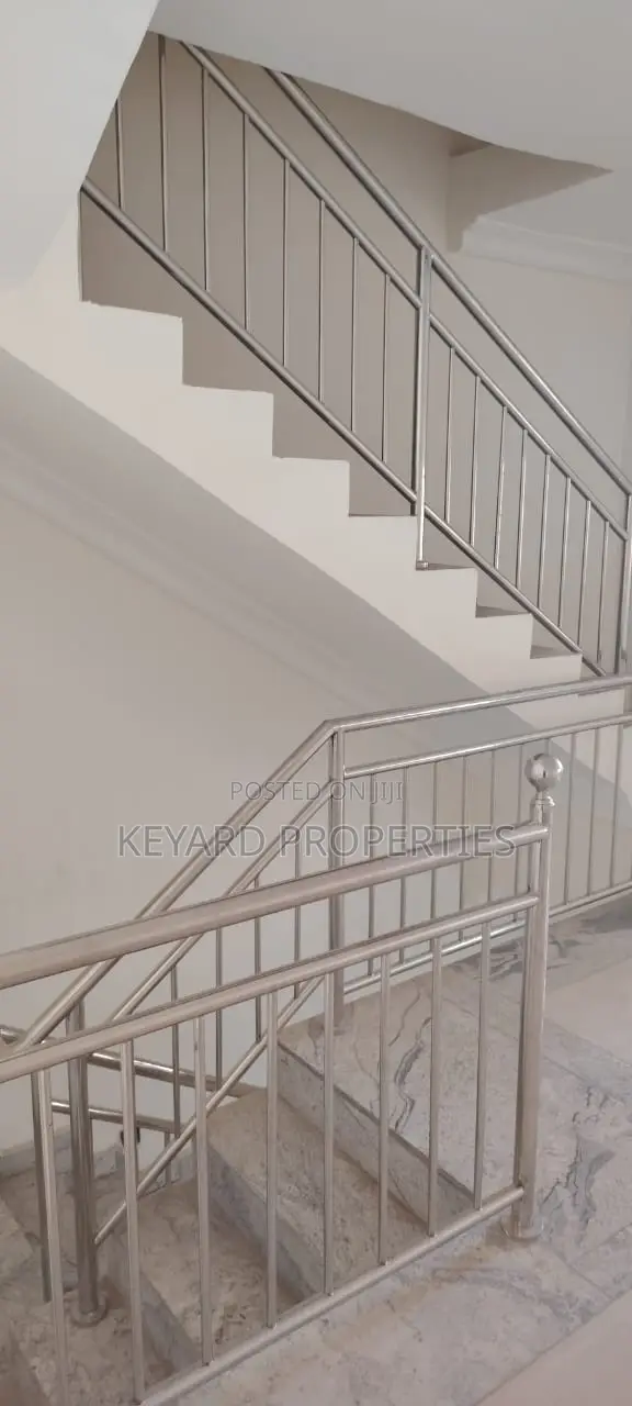 3bdrm Townhouse / Terrace in Jabi for rent
