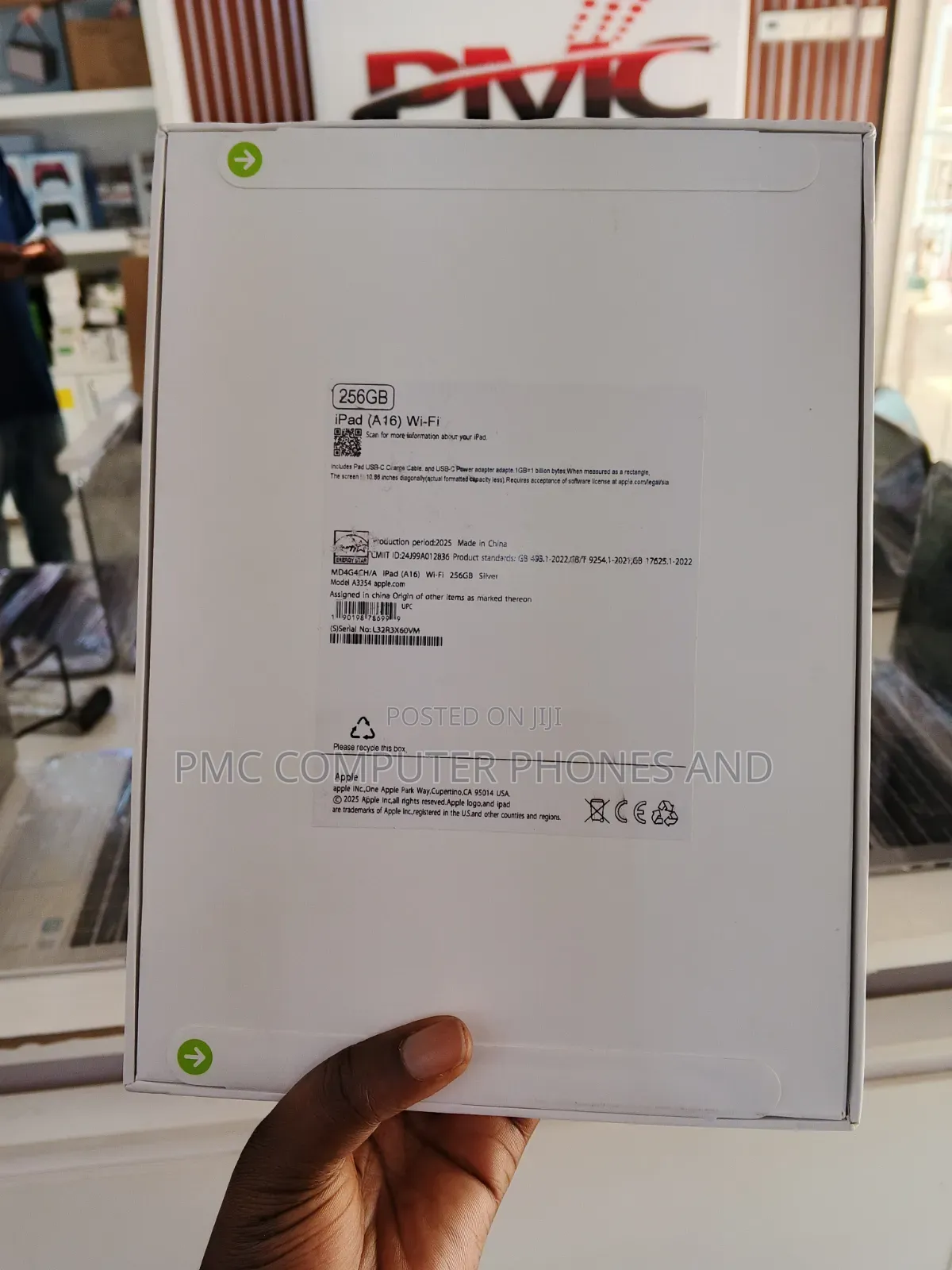 New Apple iPad Wi-Fi 256 GB Silver