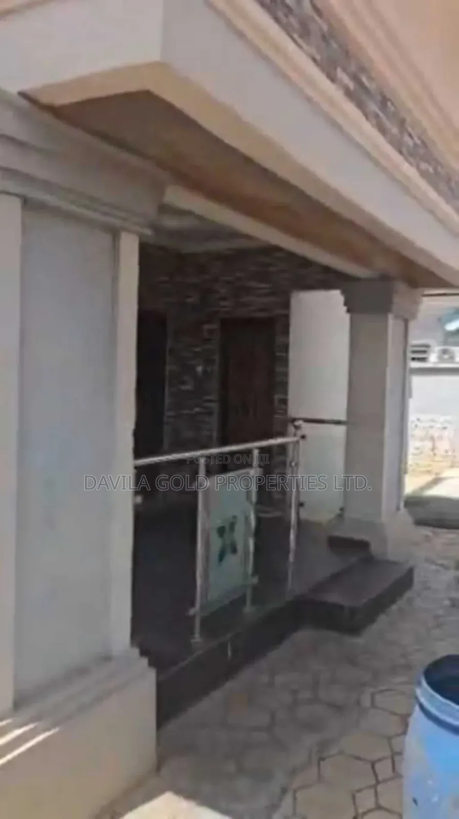 Furnished 6bdrm Block of Flats in Benin City for sale