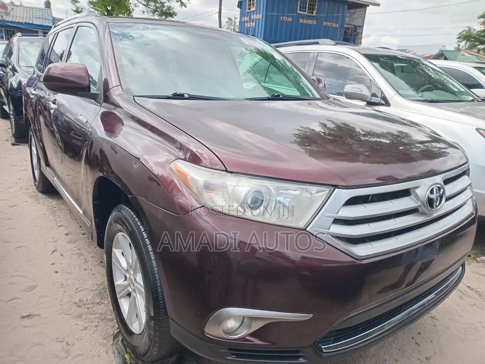 Toyota Highlander Limited 2012 Red
