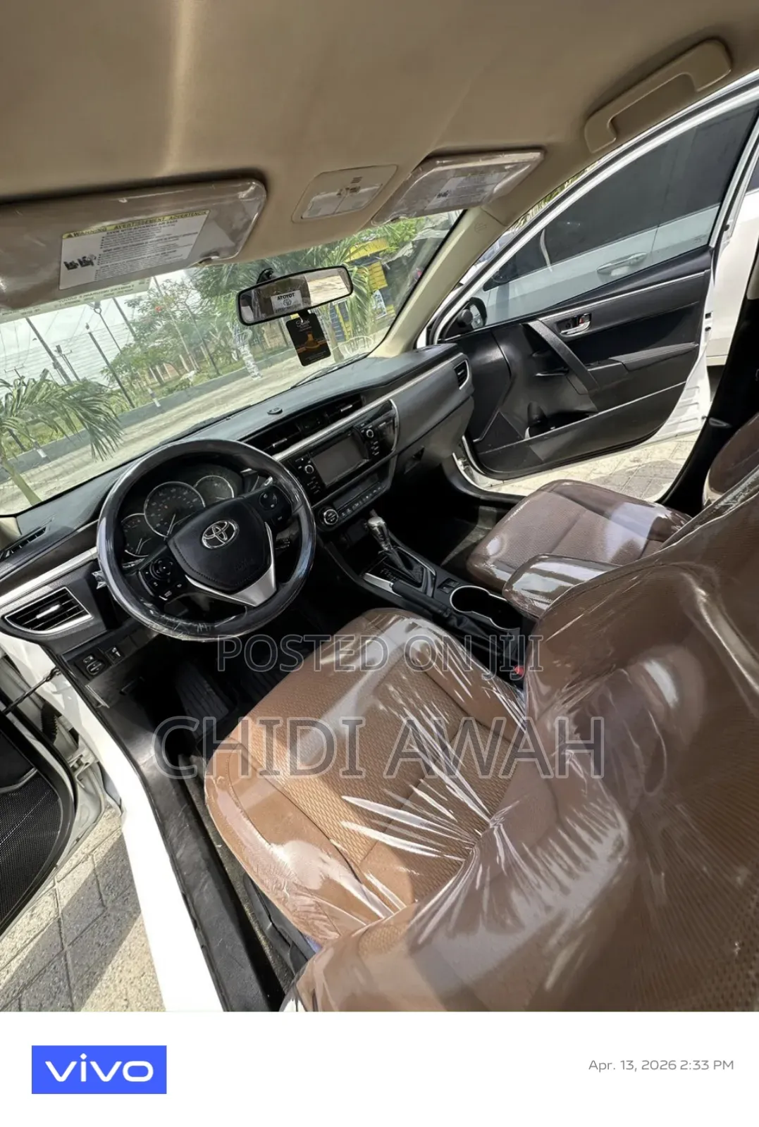 Toyota Corolla LE Premium 4dr Sedan (1.8L 4cyl CVT) 2014 White