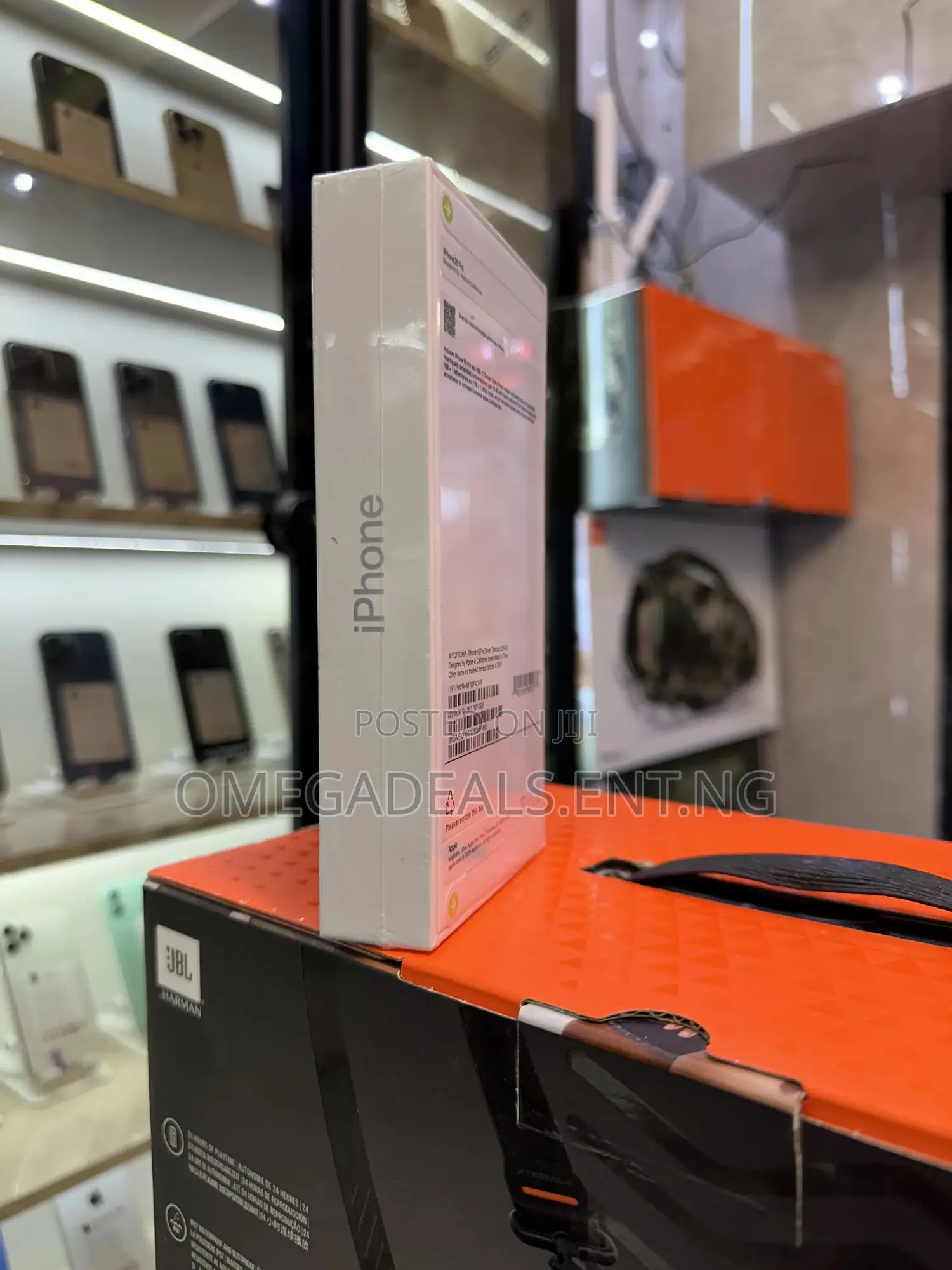 New Apple iPhone 16 Pro 256 GB Silver