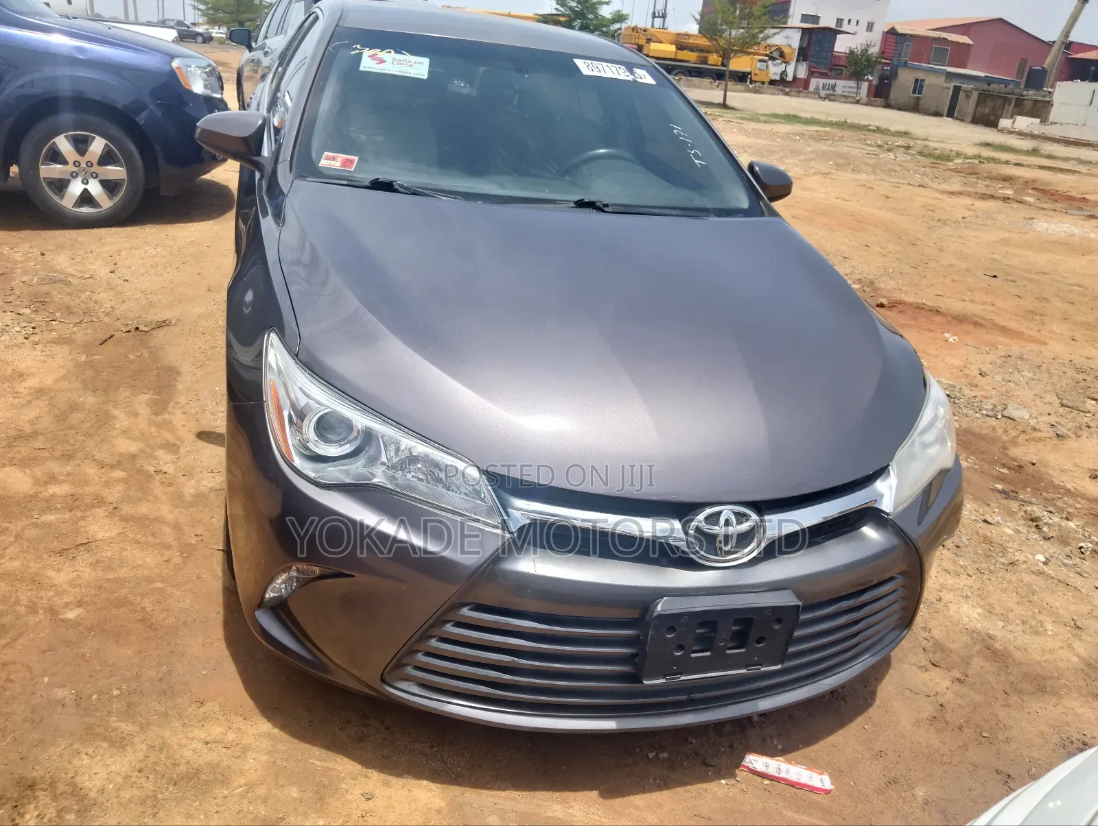Toyota Camry LE 4dr Sedan (2.5L 4cyl 6A) 2015 Gray