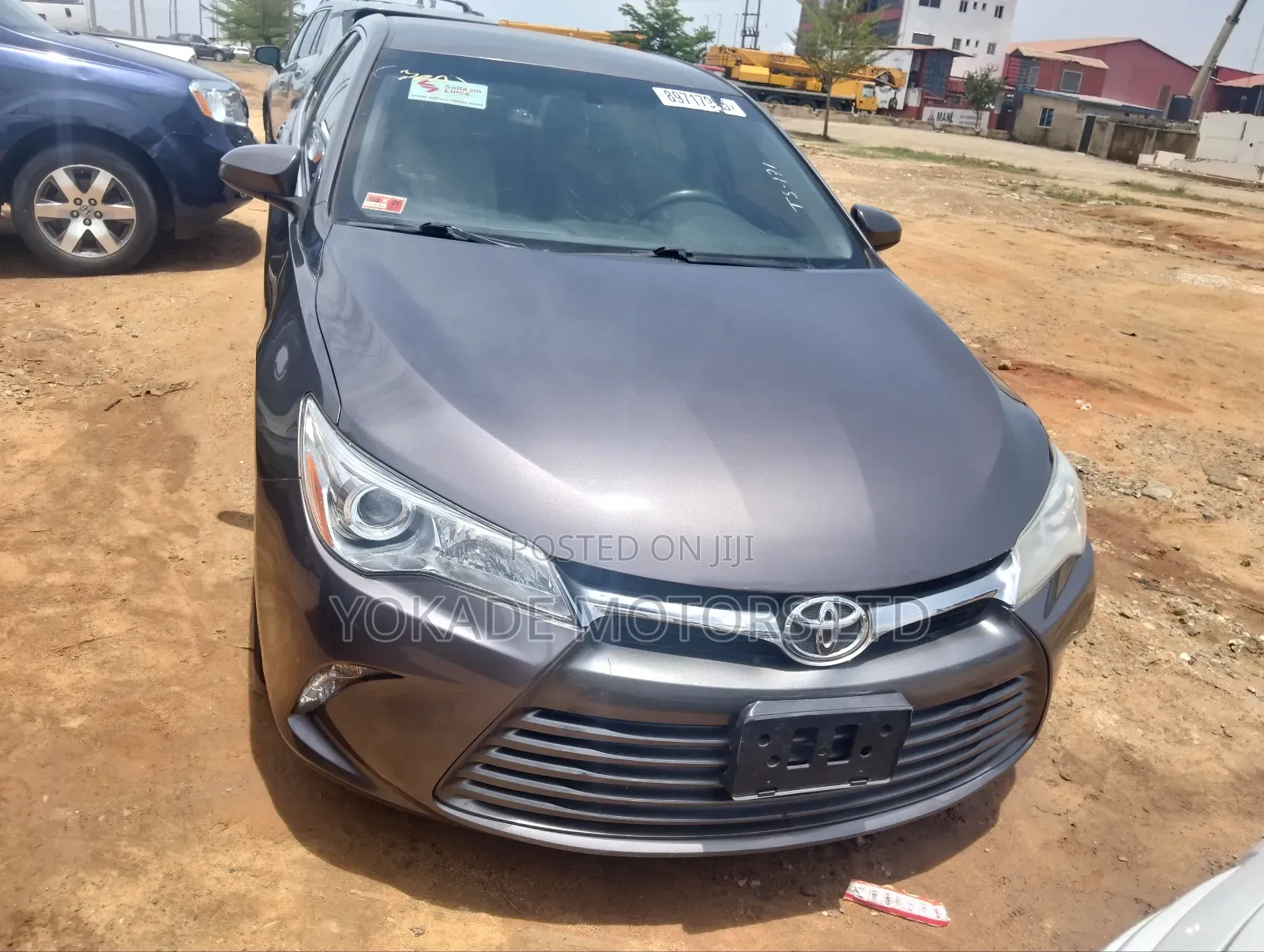 Toyota Camry LE 4dr Sedan (2.5L 4cyl 6A) 2015 Gray