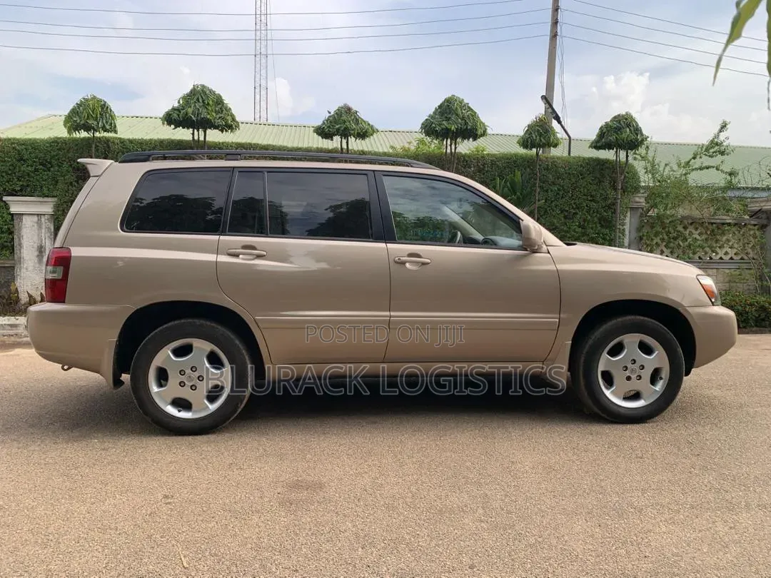 Toyota Highlander V6 4x4 2005 Gold