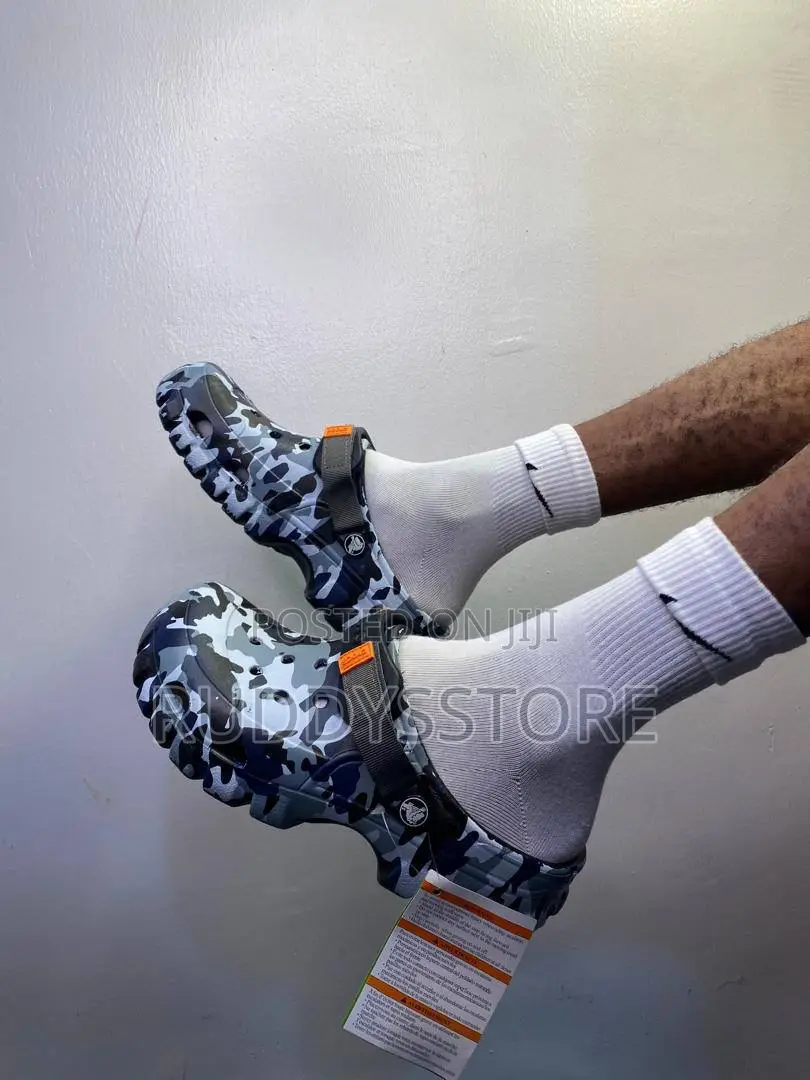 Crocs Camouflage Off-Road Terrain Clogs