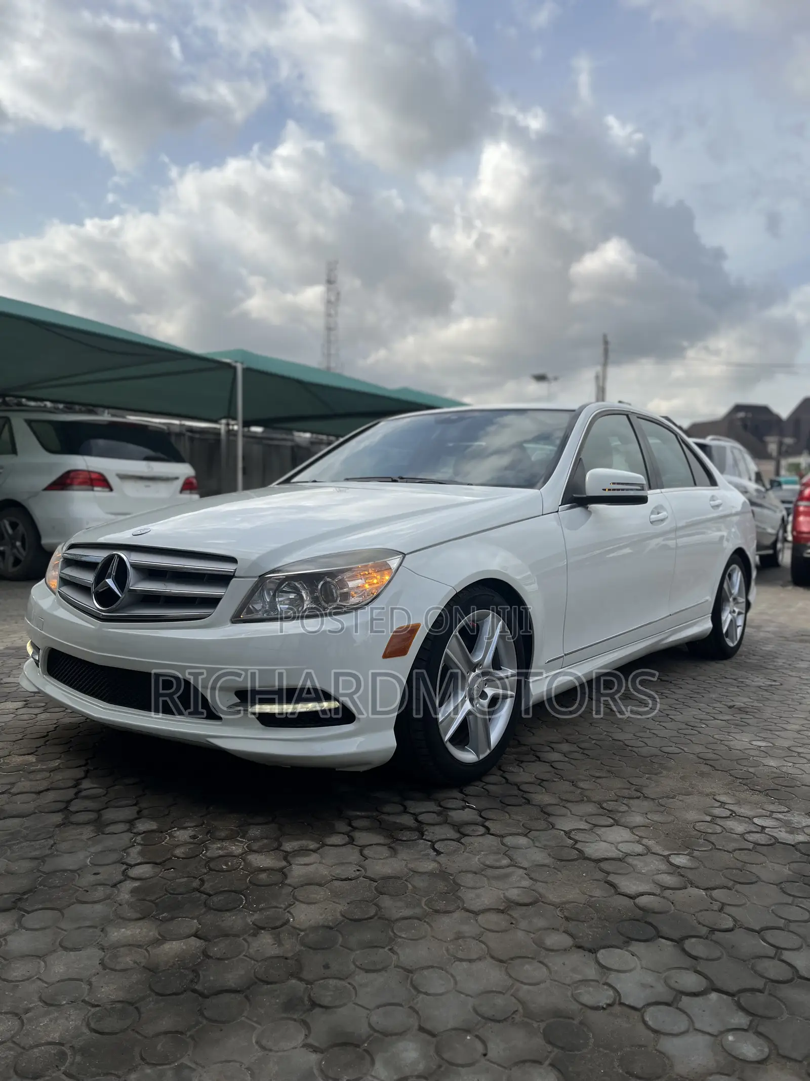 Mercedes-Benz C300 Sport Sedan RWD (3.0L 6cyl 6M) 2011 White